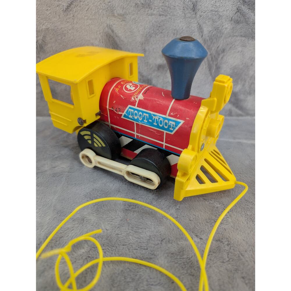 Toot Toot Fisher price originals pull string train vintage toy 1964